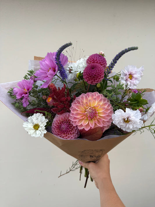 What to Grow Besides Dahlias (If You Want Better Bouquets)